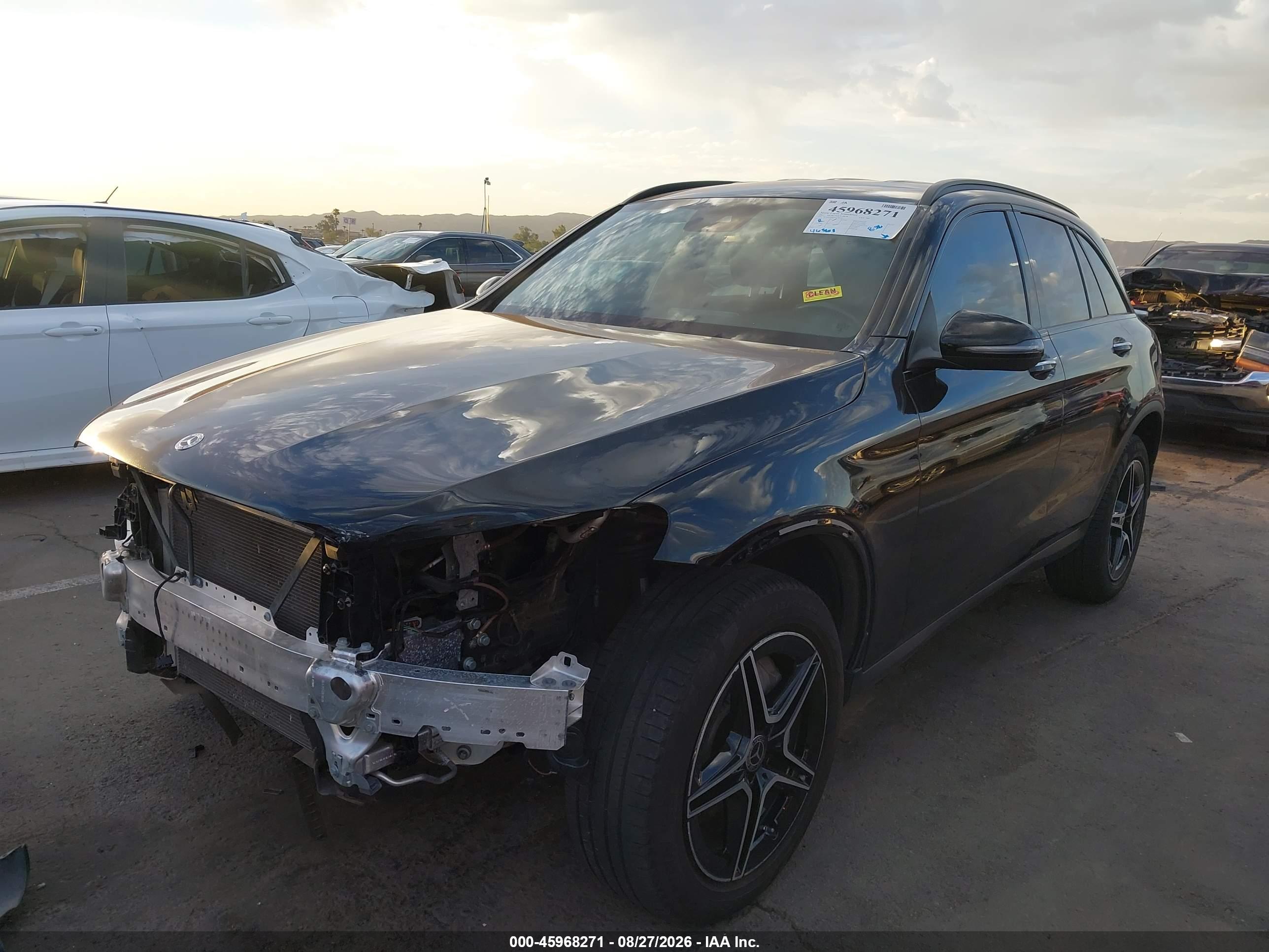 2022 MERCEDES-BENZ GLC 300 SUV — I2