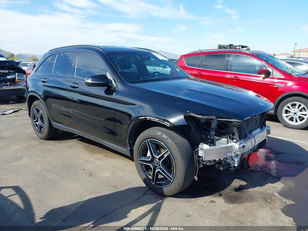 2022 MERCEDES-BENZ GLC 300 SUV — I1