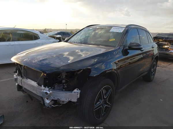 2022 MERCEDES-BENZ GLC 300 — I2