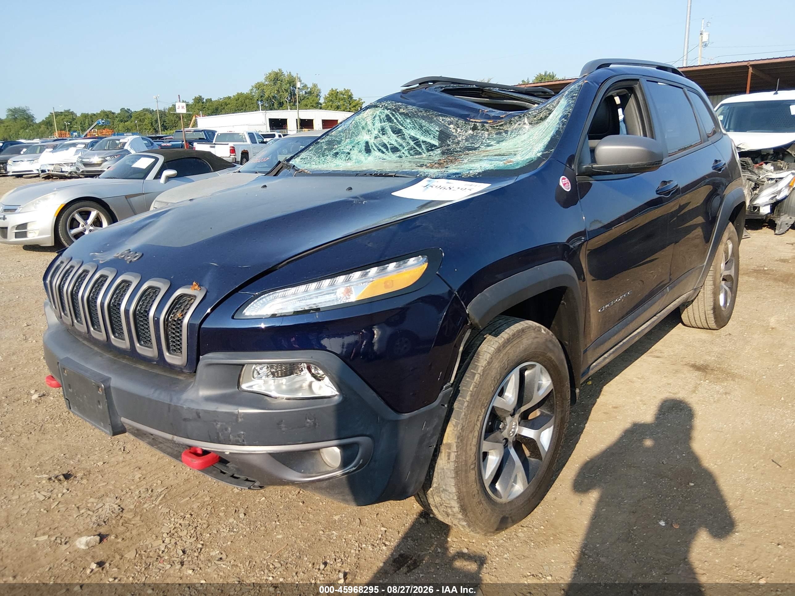 2016 JEEP CHEROKEE TRAILHAWK — I2