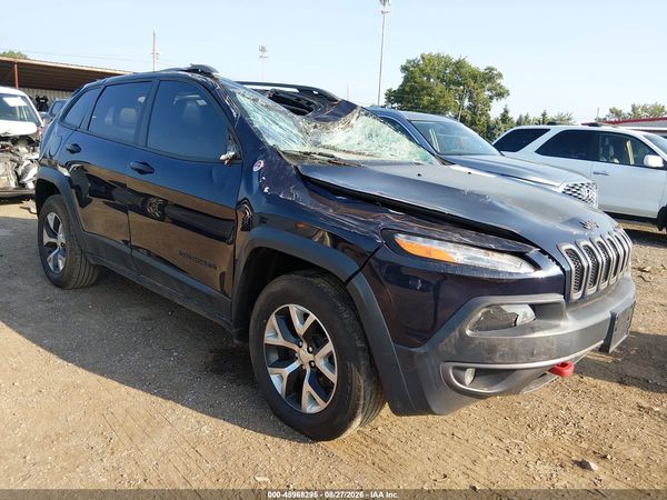 2016 JEEP CHEROKEE TRAILHAWK — I1