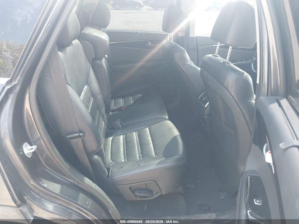 2019 KIA SORENTO 3.3L EX — I8