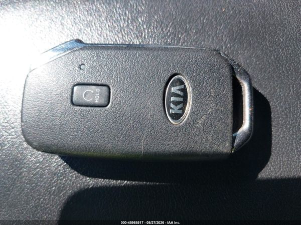 2021 KIA SELTOS EX — I11