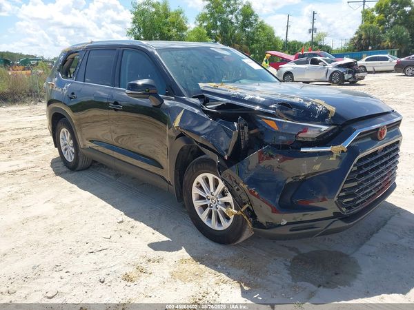 2026 TOYOTA GRAND HIGHLANDER XLE — I1
