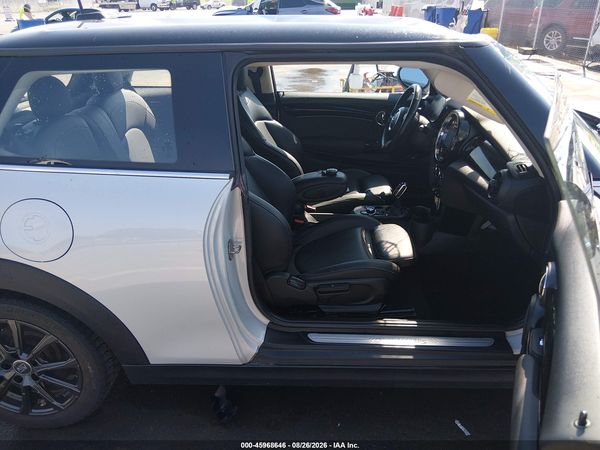 2022 MINI SE HARDTOP COOPER — I5