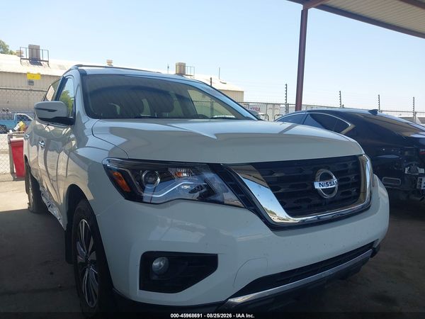 2018 NISSAN PATHFINDER SV — I1