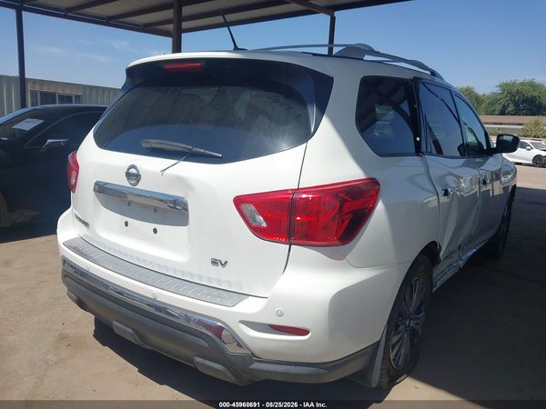 2018 NISSAN PATHFINDER SV — I4