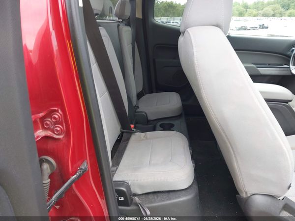 2015 CHEVROLET COLORADO 4WD LT — I8