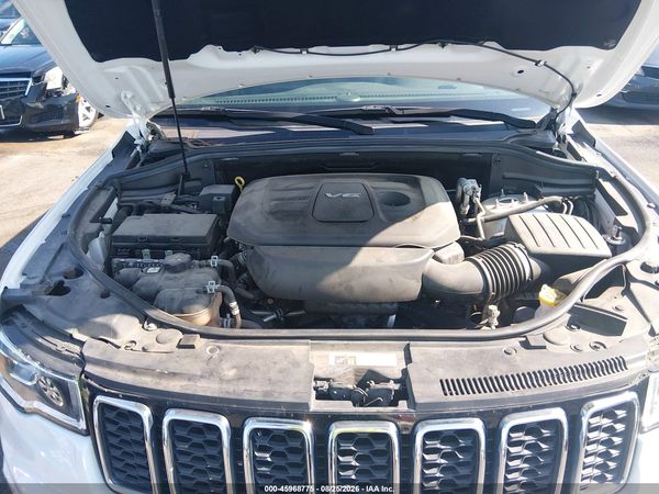 2018 JEEP GRAND CHEROKEE LAREDO E 4X2 — I10