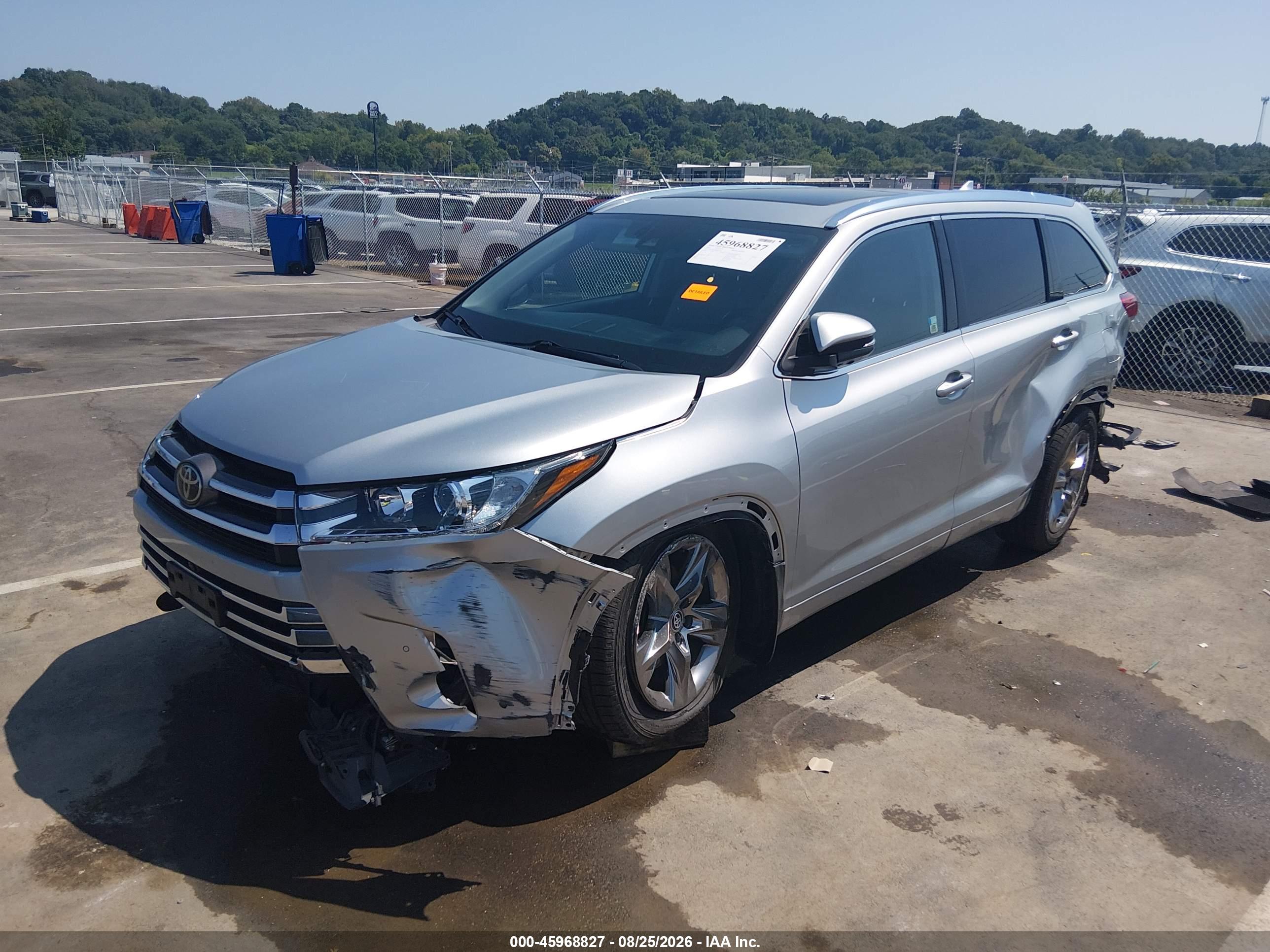 2019 TOYOTA HIGHLANDER LIMITED PLATINUM — I2