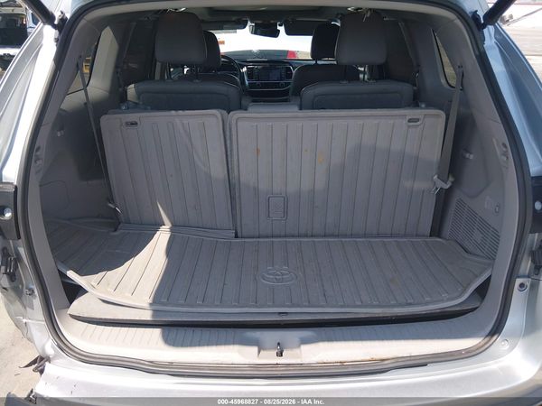 2019 TOYOTA HIGHLANDER LIMITED PLATINUM — I152