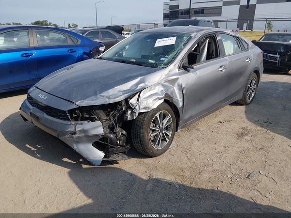2022 KIA FORTE LXS — I2