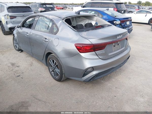 2022 KIA FORTE LXS — I3