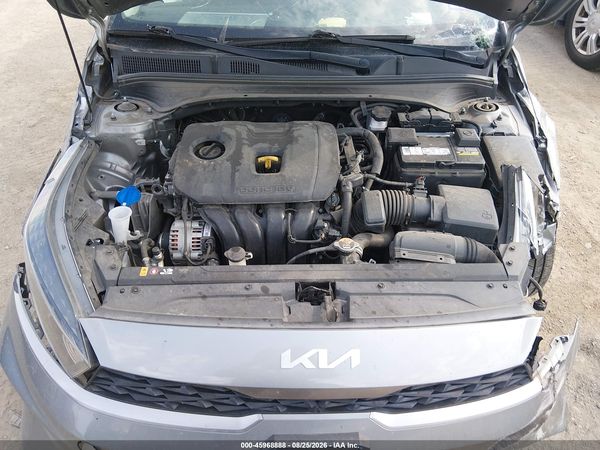 2022 KIA FORTE LXS — I10