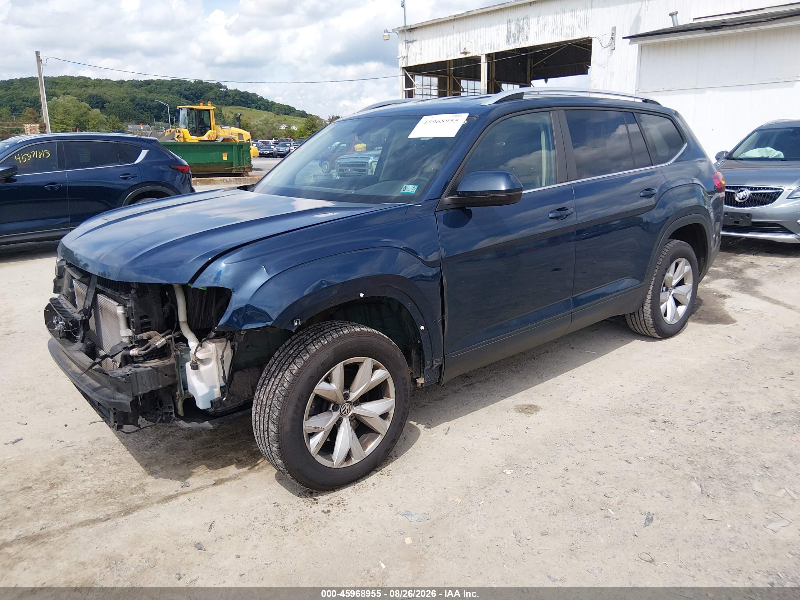 2018 VOLKSWAGEN ATLAS 3.6L V6 SE — I2