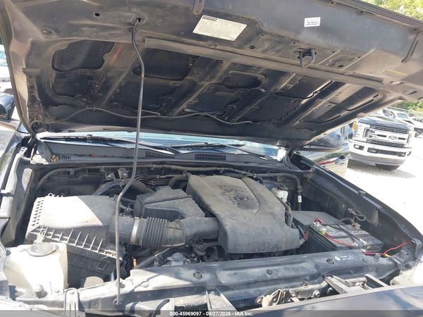 2019 TOYOTA TACOMA SR V6