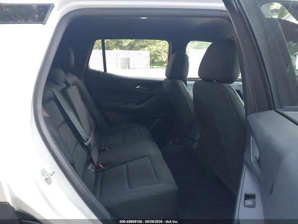 2026 CHEVROLET EQUINOX FWD LT — I8