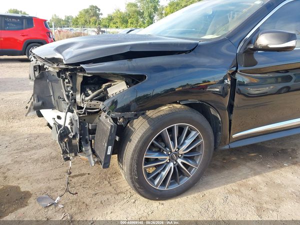 2019 INFINITI QX60 LUXE — I6