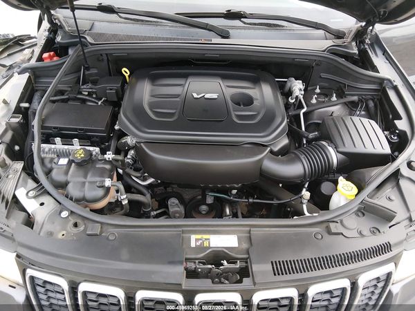 2019 JEEP GRAND CHEROKEE LAREDO E 4X2 — I10