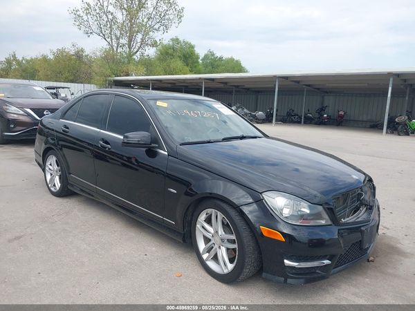 2012 MERCEDES-BENZ C 250 SPORT
