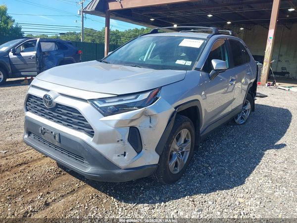 2024 TOYOTA RAV4 — I2