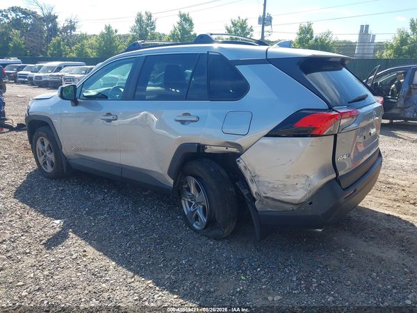 2024 TOYOTA RAV4 XLE — I6