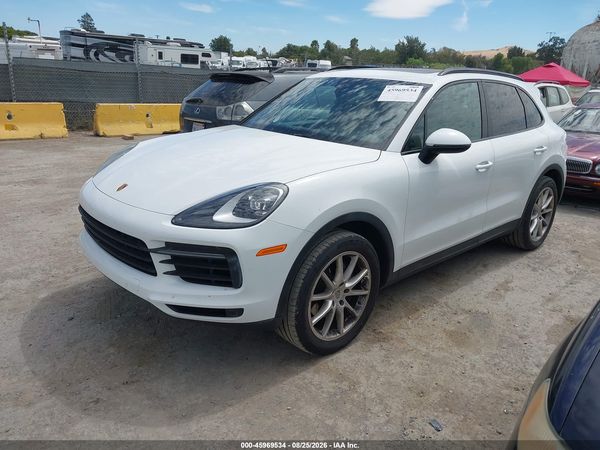 2020 PORSCHE CAYENNE