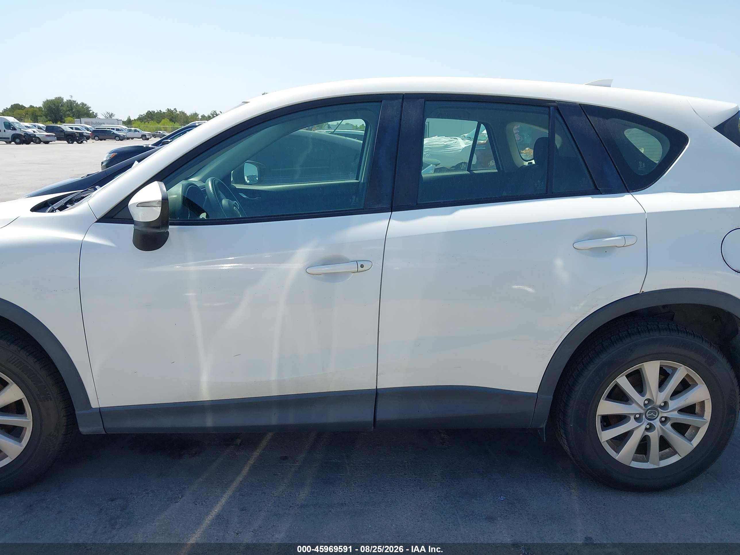 2016 MAZDA CX-5 SPORT