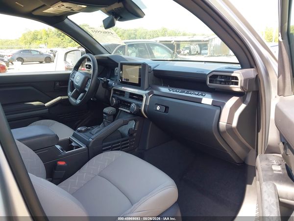 2026 TOYOTA TACOMA SR5 — I5