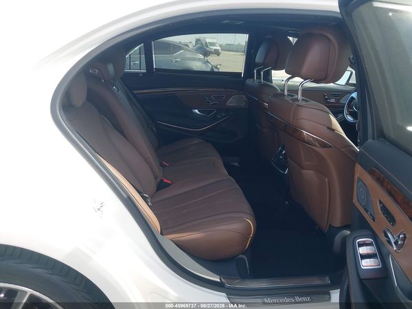 2015 MERCEDES-BENZ S 550 S550 — I8