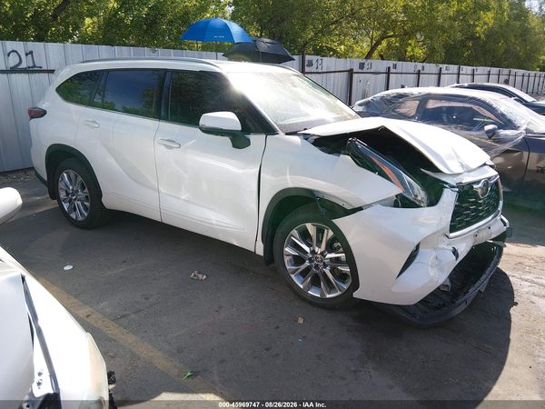 2021 TOYOTA HIGHLANDER LIMITED
