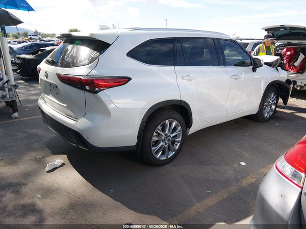 2021 TOYOTA HIGHLANDER LIMITED