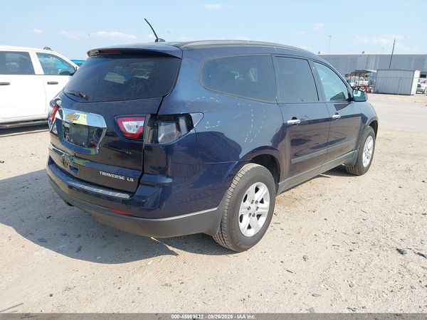 2015 CHEVROLET TRAVERSE LS — I4