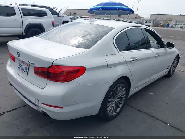 2017 BMW 530I — I4