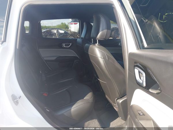 2023 JEEP COMPASS LIMITED 4X4 — I8