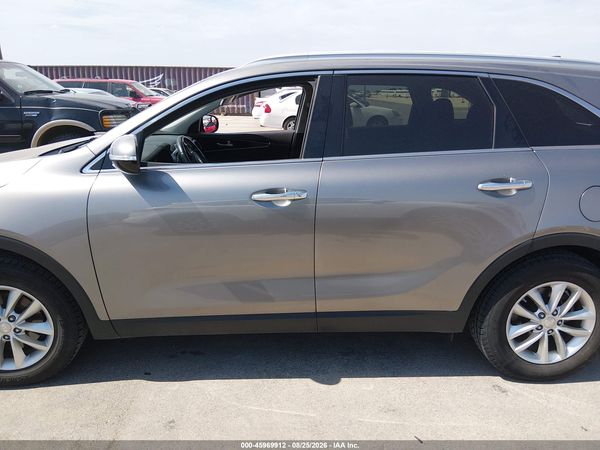 2017 KIA SORENTO 2.4L LX