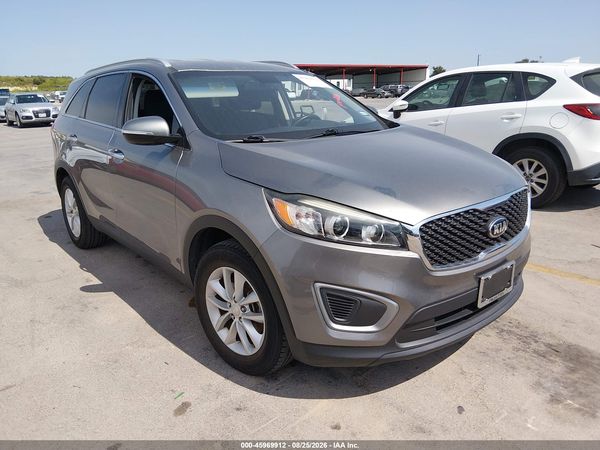 2017 KIA SORENTO 2.4L LX