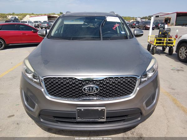2017 KIA SORENTO 2.4L LX