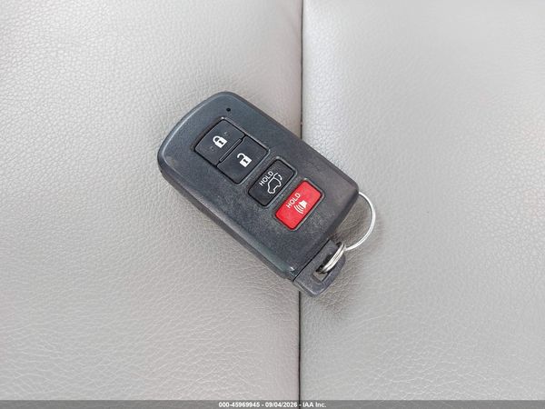 2018 TOYOTA RAV4 PLATINUM — I11