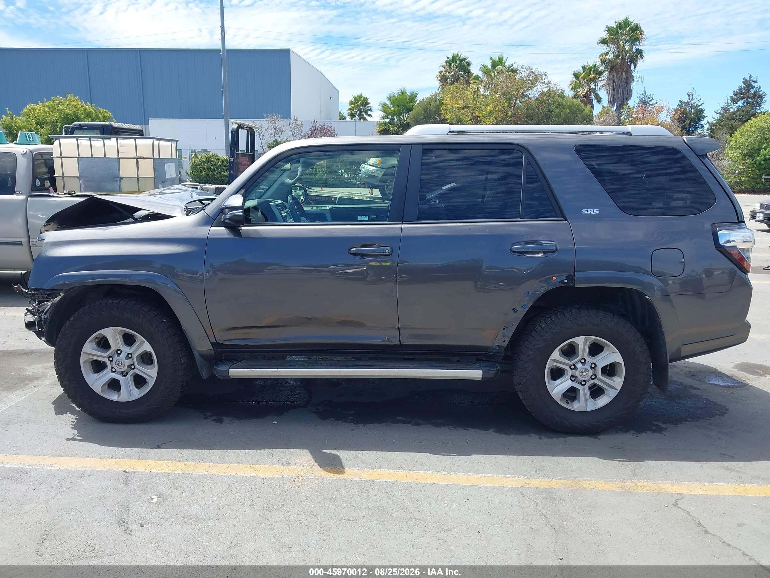 2017 TOYOTA 4RUNNER SR5 PREMIUM