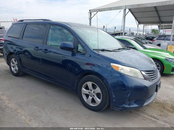 2012 TOYOTA SIENNA LE V6 8 PASSENGER — I1
