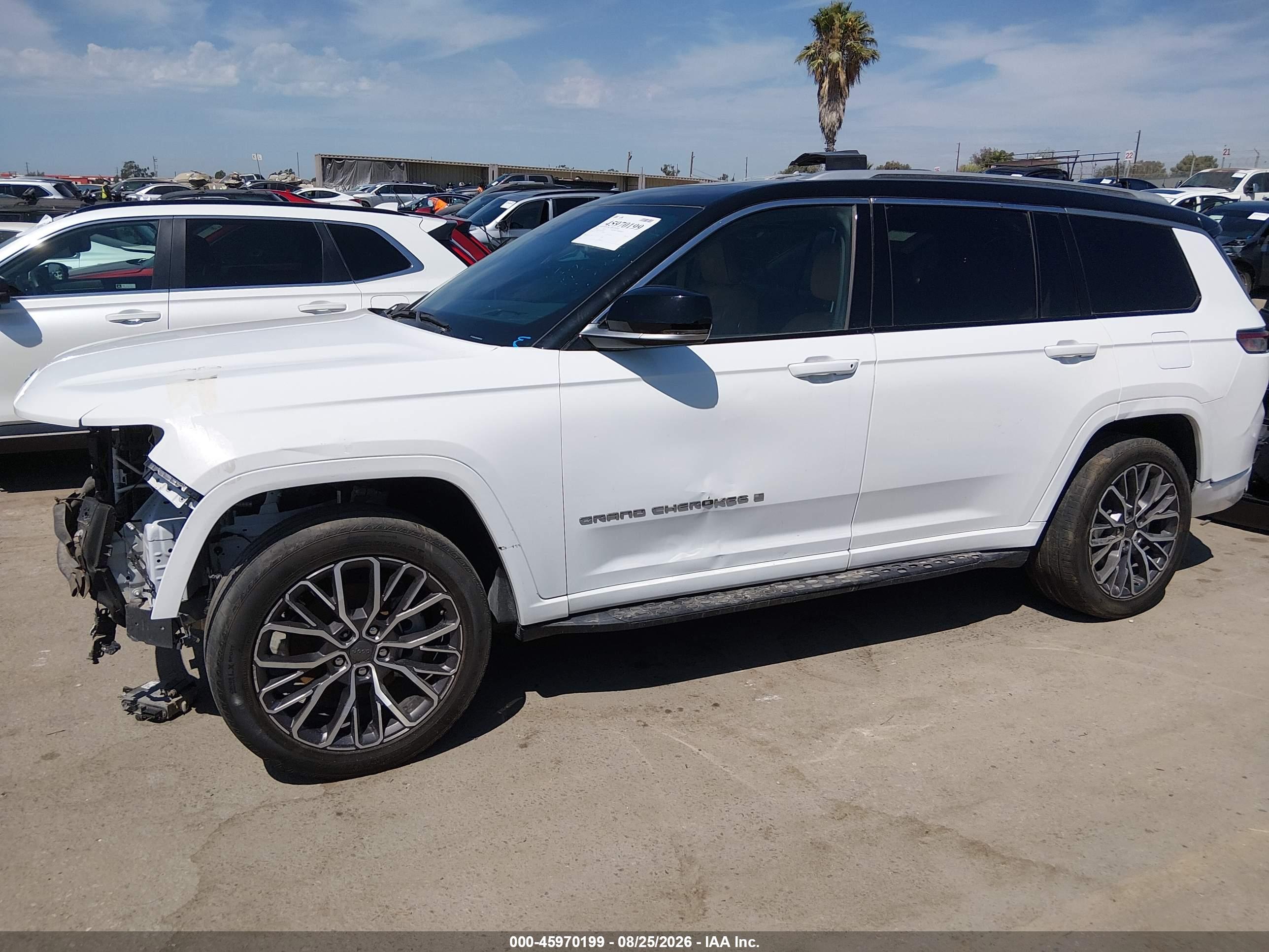2022 JEEP GRAND CHEROKEE L SUMMIT 4X2