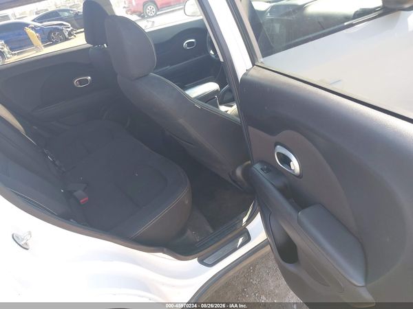2016 KIA SOUL + — I8