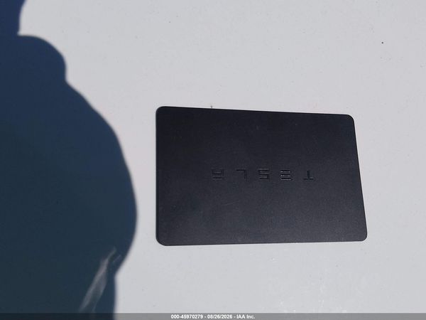 2021 TESLA MODEL Y — I11