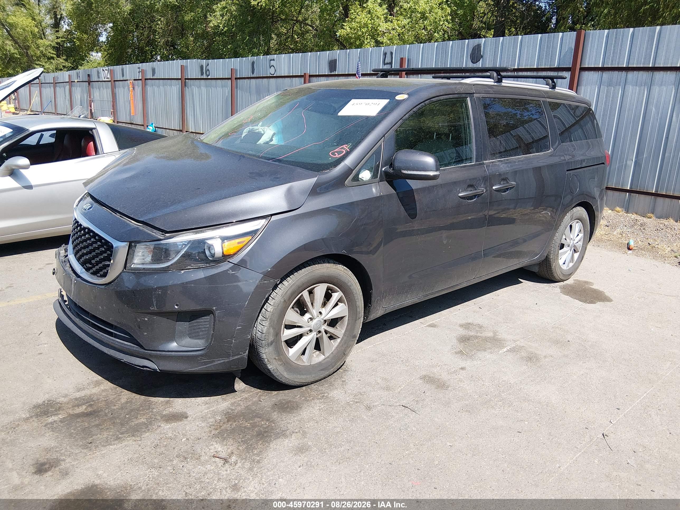 2017 KIA SEDONA LX — I2