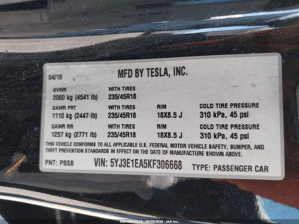 2019 TESLA MODEL 3 — I9