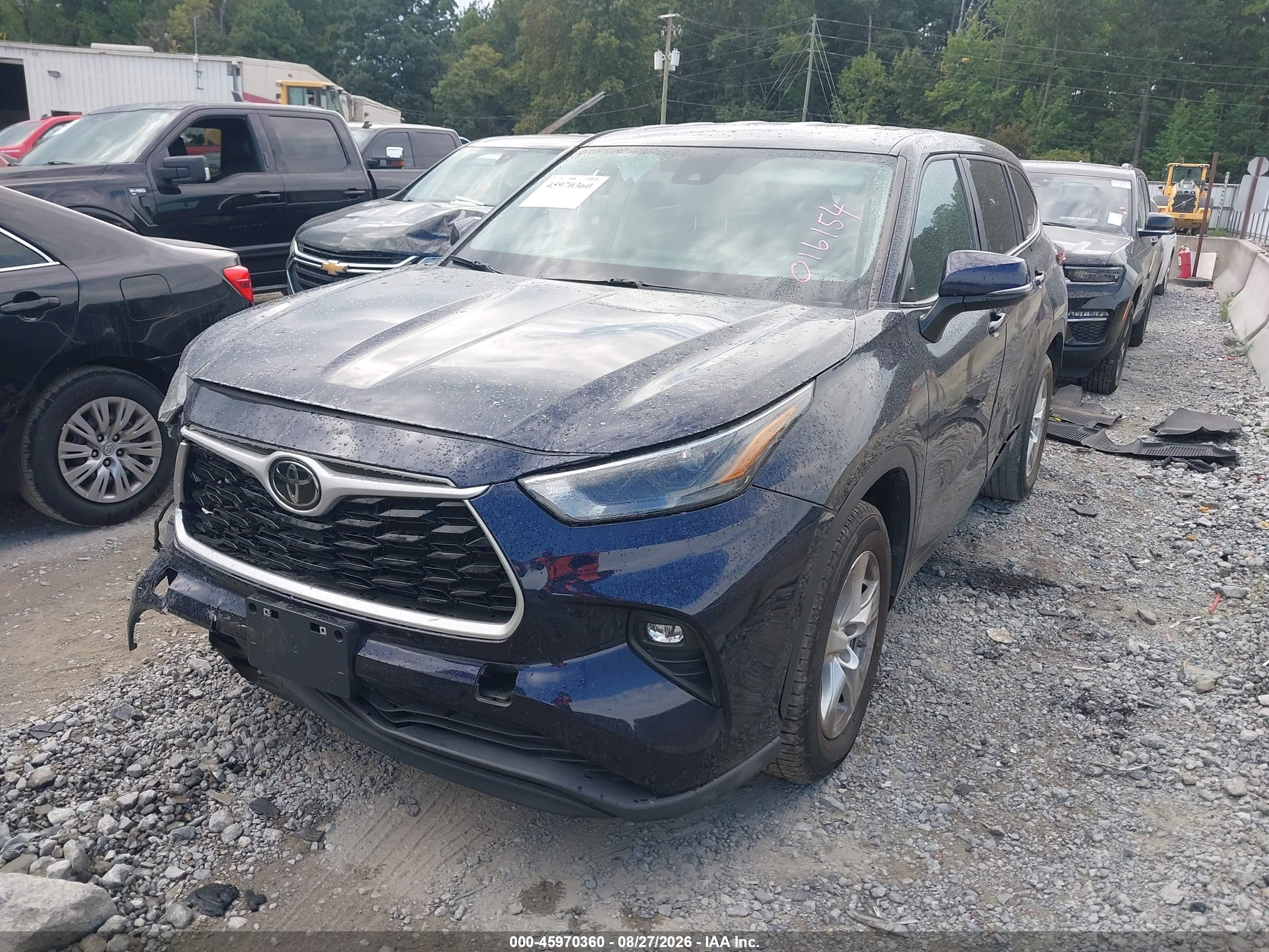2023 TOYOTA HIGHLANDER LE — I2