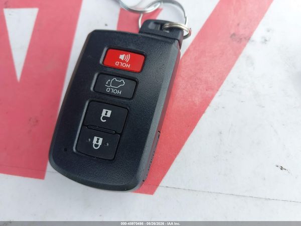 2016 TOYOTA RAV4 LIMITED — I11