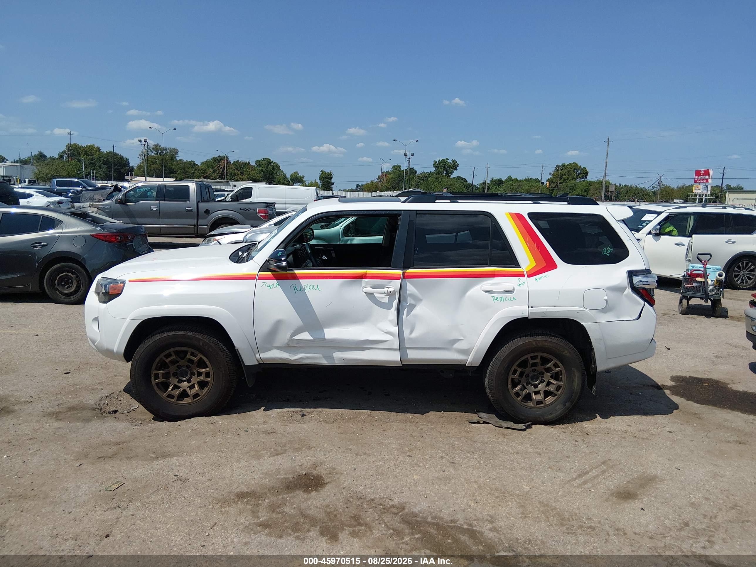 2023 TOYOTA 4RUNNER