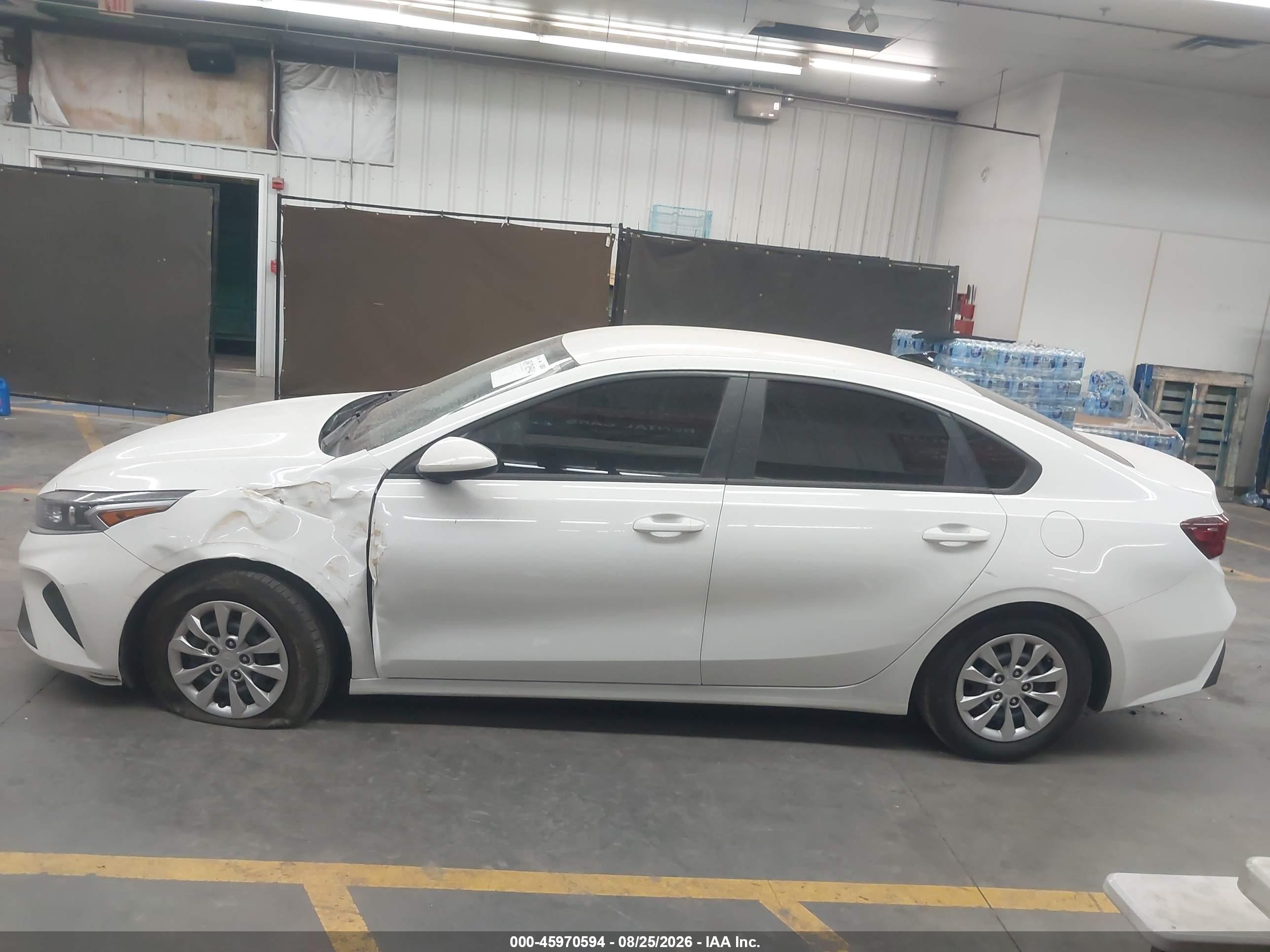 2024 KIA FORTE LX